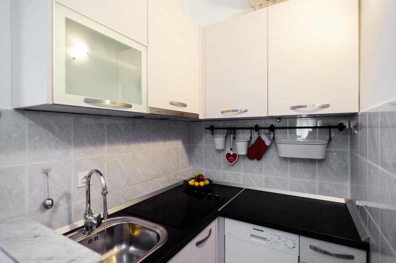 Apartments Korda L&M- Suhi Potok Jesenice  Buitenkant foto