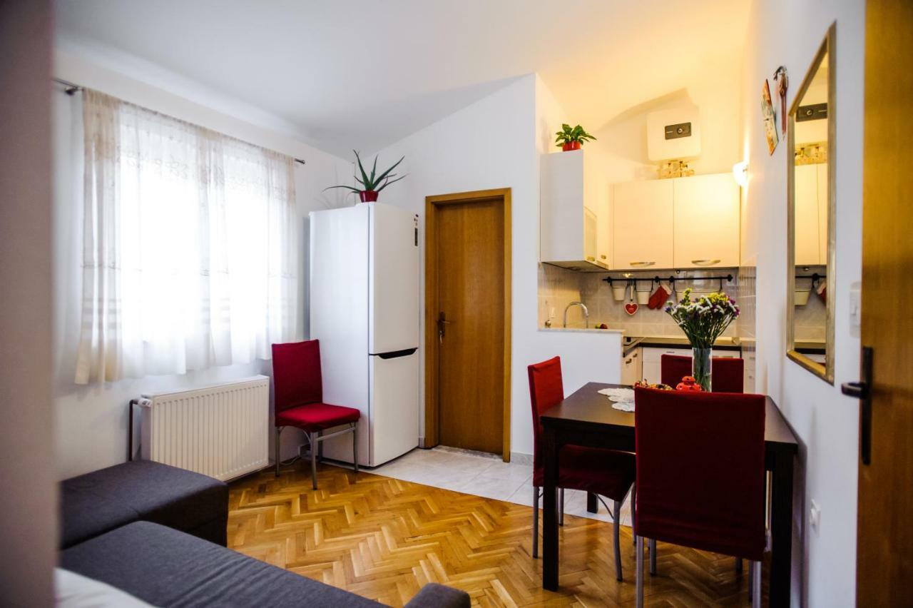 Apartments Korda L&M- Suhi Potok Jesenice  Buitenkant foto