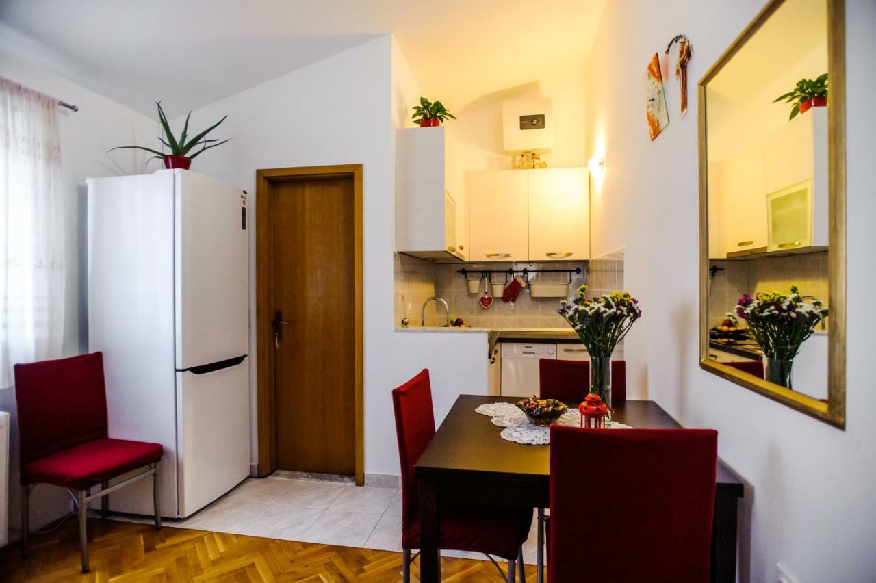 Apartments Korda L&M- Suhi Potok Jesenice  Buitenkant foto